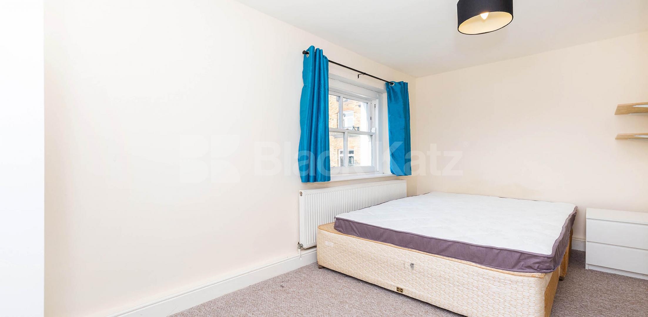			NEW INSTRUCTION!, 2 Bedroom, 1 bath, 1 reception Flat			 Pratt Street, CAMDEN